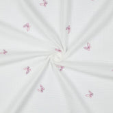 Musselin weiß mit Schmetterlingsstickerei