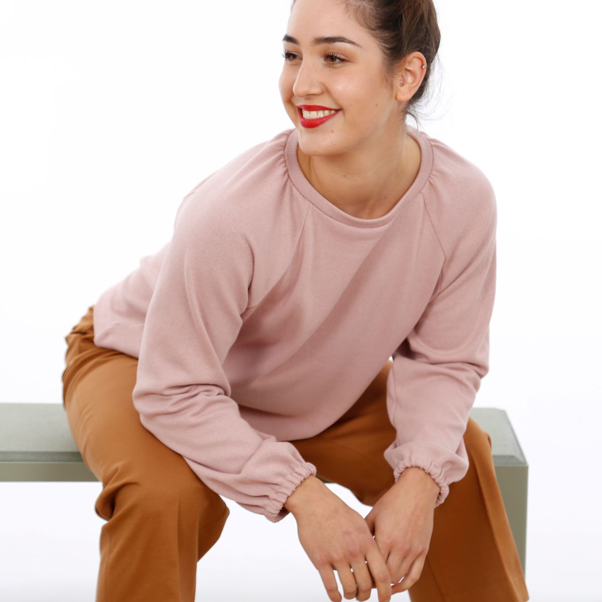 Papierschnittmuster Raglanpullover Frau Caja Damen Studio Schnittreif