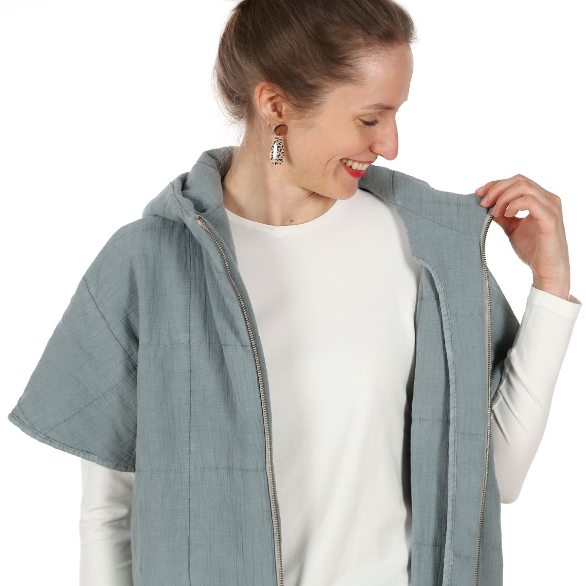 Papierschnittmuster Frau Kyra Weste Damen Studio Schnittreif