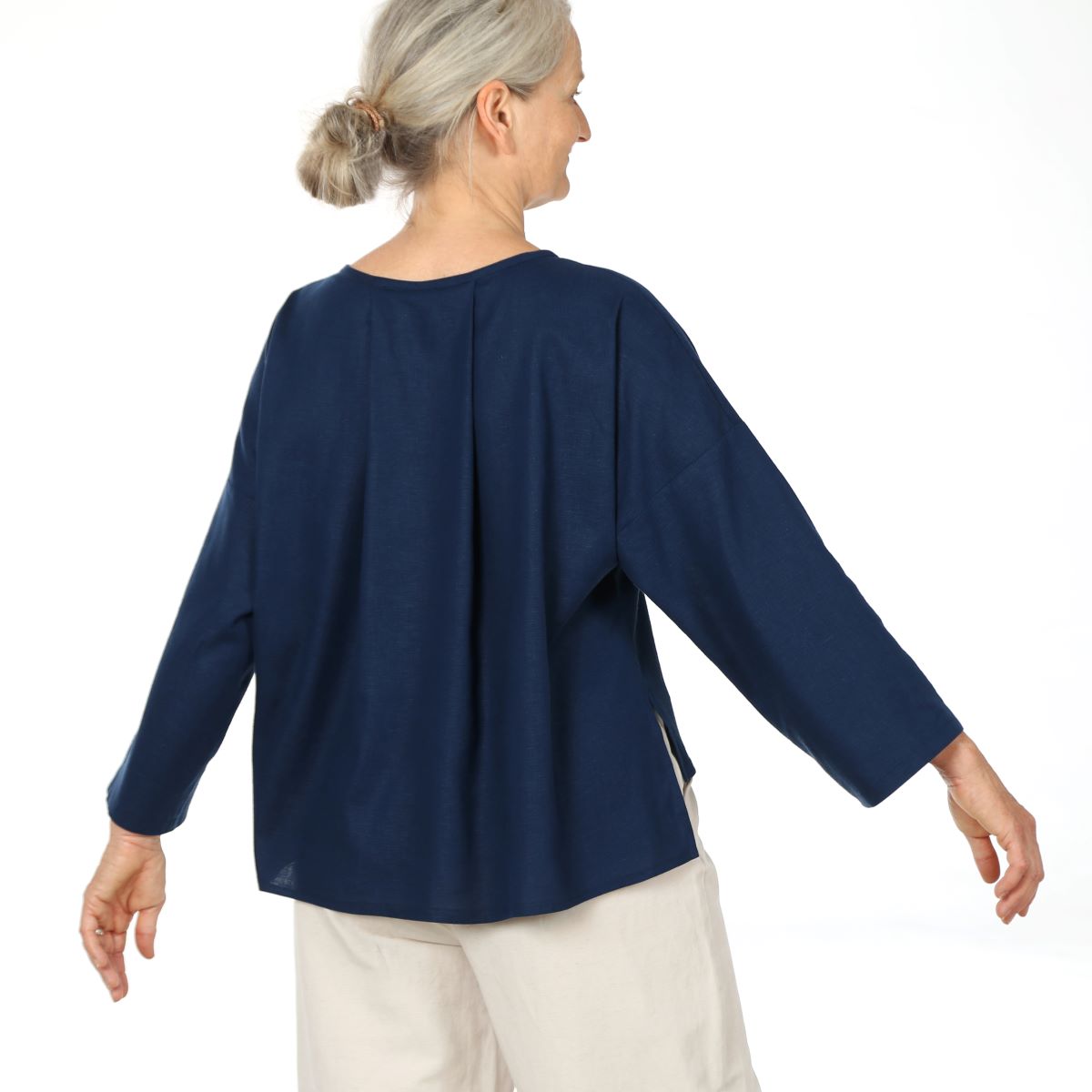 Papierschnittmuster Bluse Frau Maki Studio Schnittreif