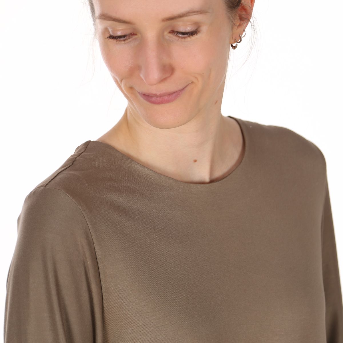 Papierschnittmuster Shirt Frau Yelda Studio Schnittreif