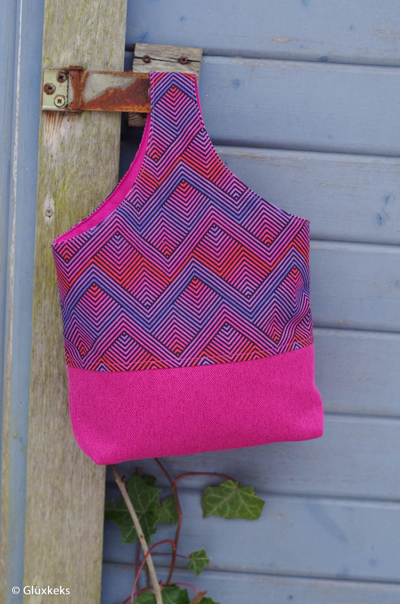 Canvas grafisches Muster Linien klein Pink - Abby Swafing